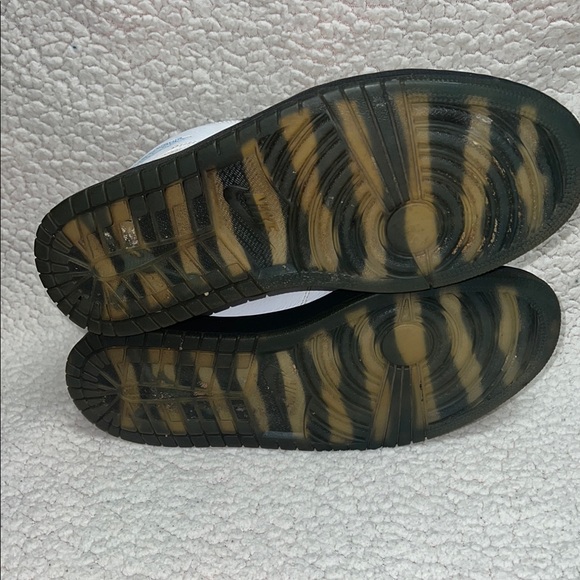 Jordan 1 Retro 94 Powder Blue - Picture 7 of 7